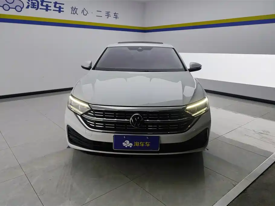 Volkswagen Sagitar 2024