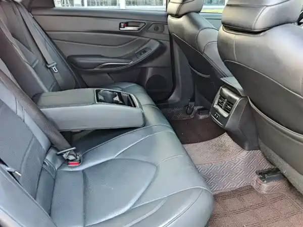Toyota Avalon 2019