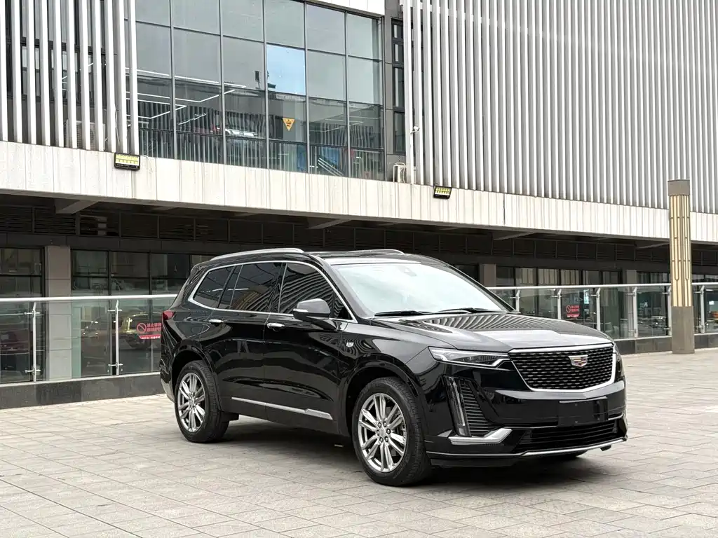Cadillac XT6 2021 — фото 3