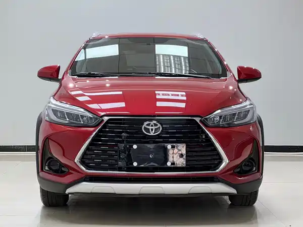 Toyota Yaris L 2022