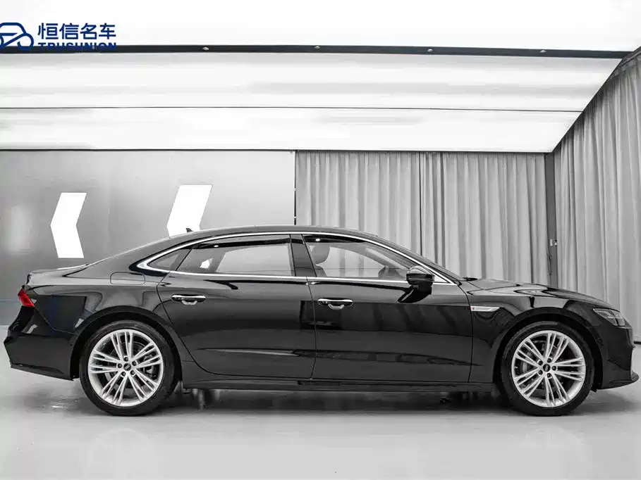 Audi A7L 2025 — фото 4