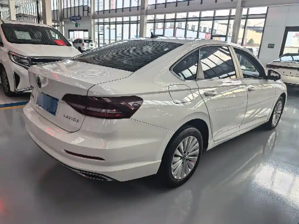 Volkswagen Lavida 2021