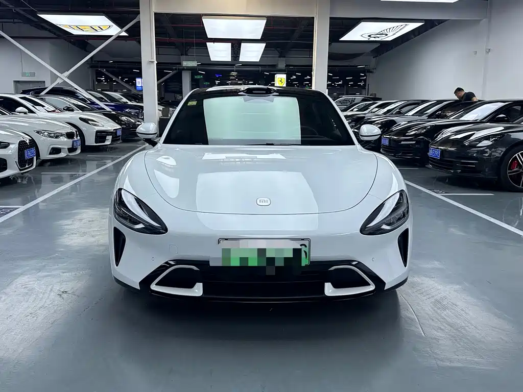 Xiaomi SU7 2025