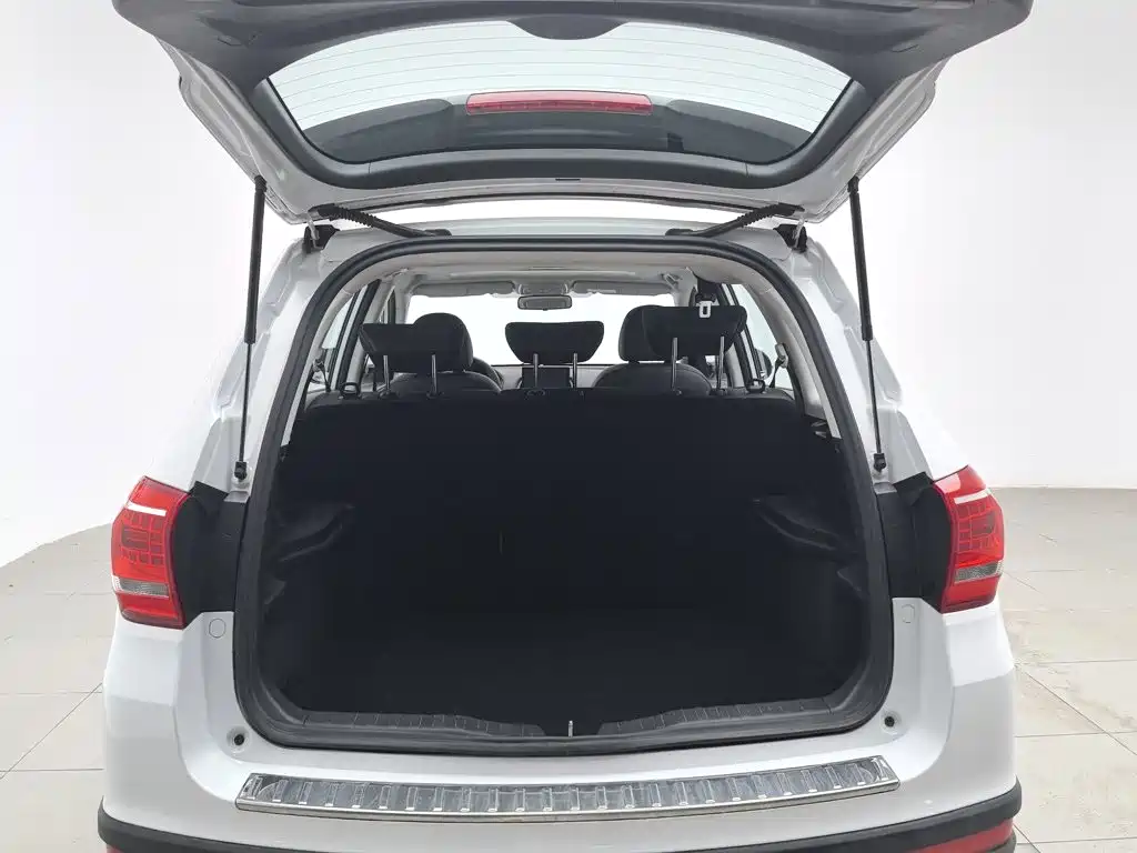 Haval H6 2021 — фото 16
