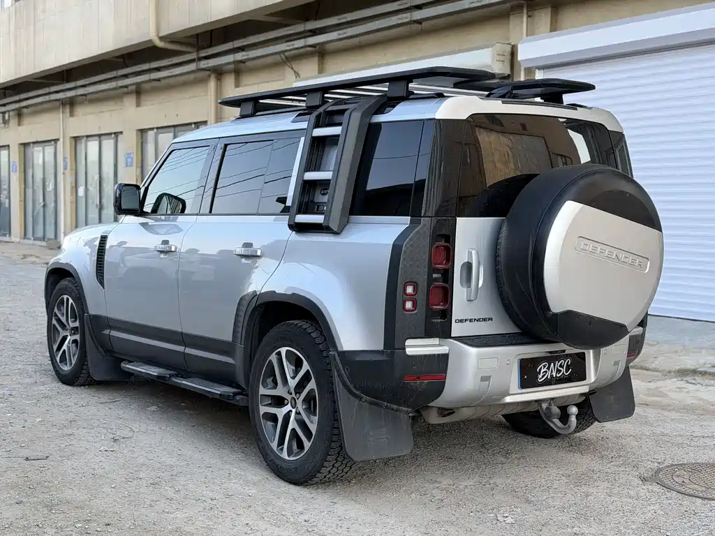 Land Rover Defender 2020 — фото 8