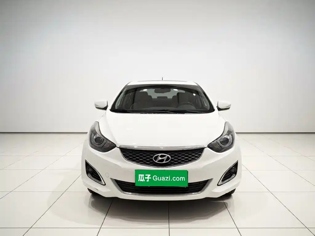 Hyundai Elantra 2016