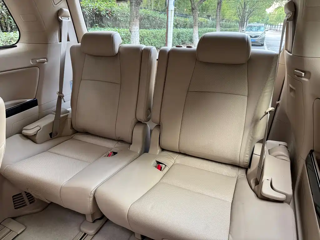 Toyota Alphard 2016 — фото 17