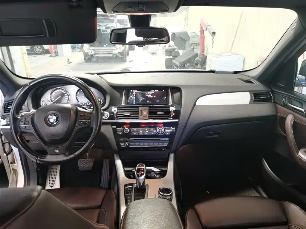 BMW X4 2016 — фото 10