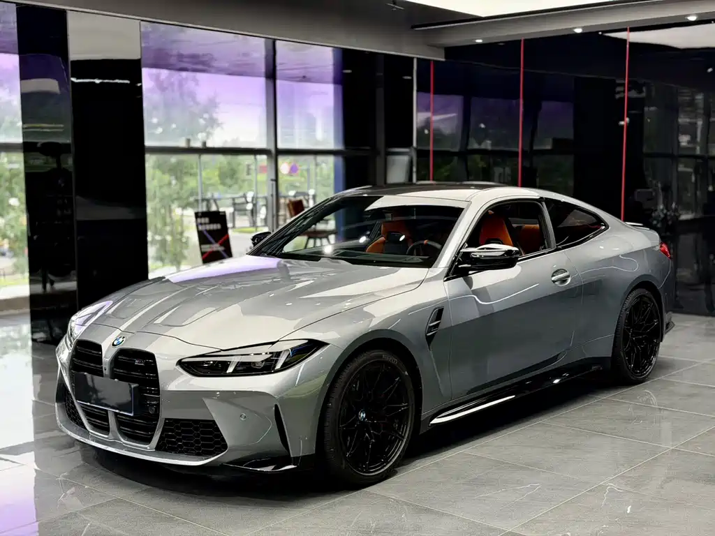 BMW M4 2026 — фото 1