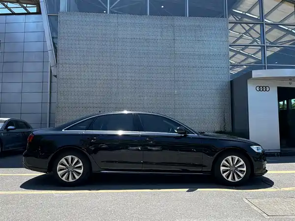 Audi A6L 2016