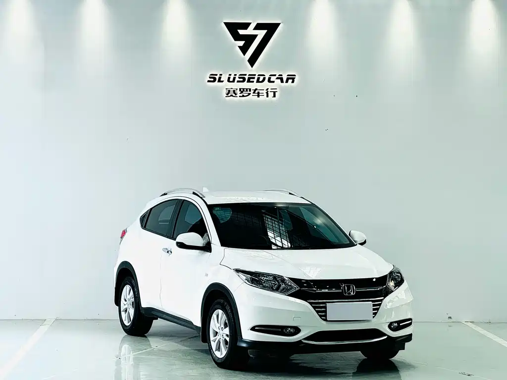 Honda Vezel 2016