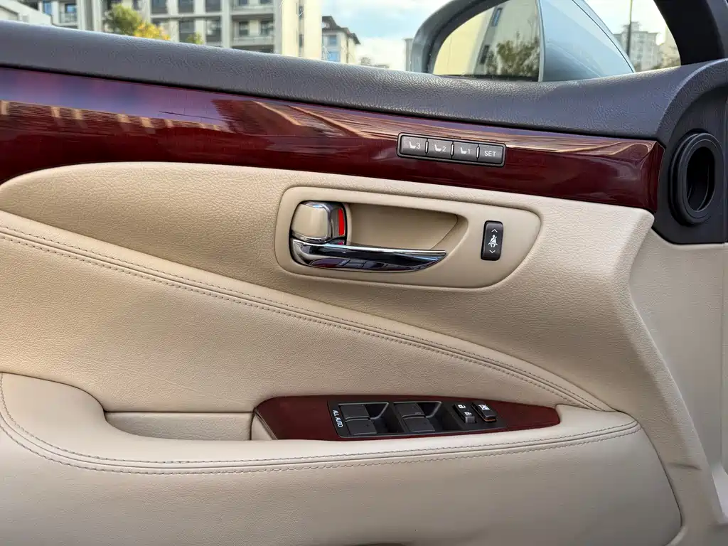 Lexus LS 2007 — фото 14