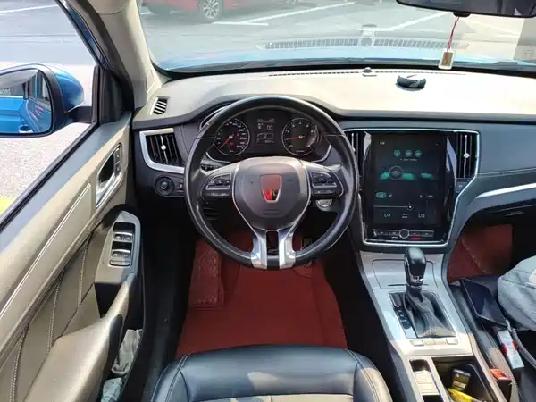 Roewe RX5 2017