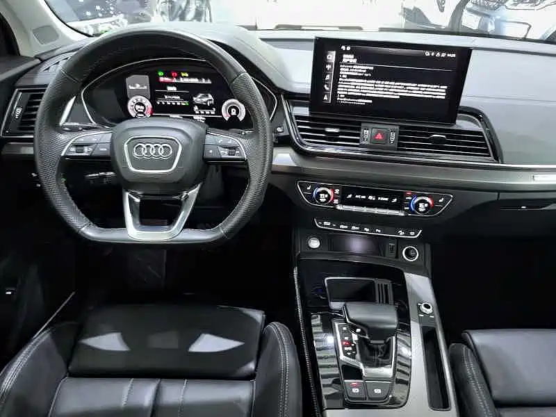 Audi Q5L 2021 — фото 8