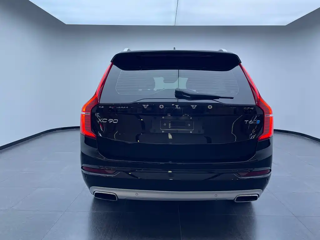 Volvo XC90 2018 — фото 5