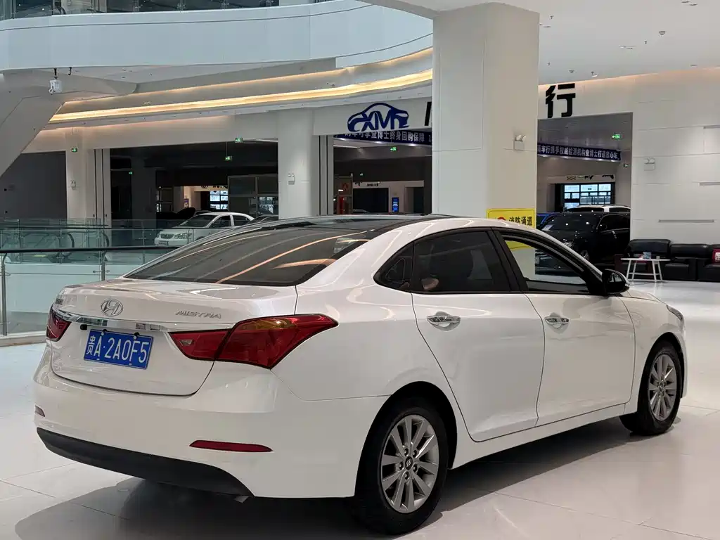 Hyundai Mistra 2015 — фото 7