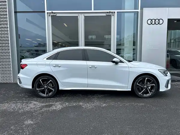 Audi A3 2021