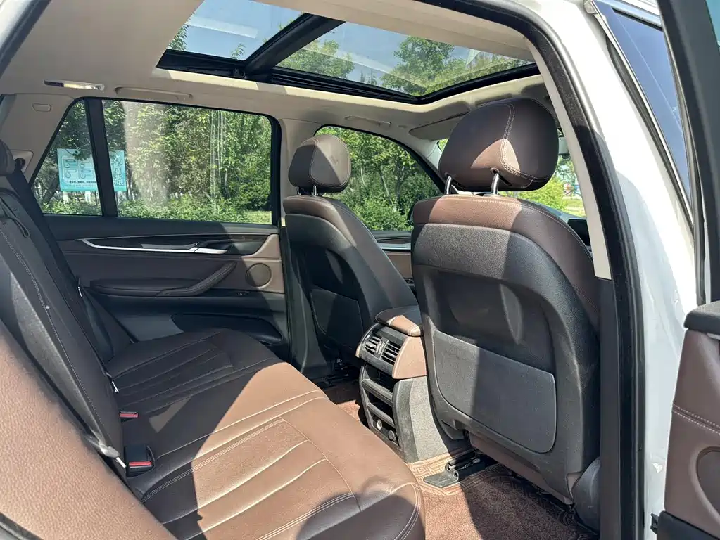 BMW X5 2018 — фото 13