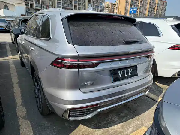 Geely Xingyue L 2024