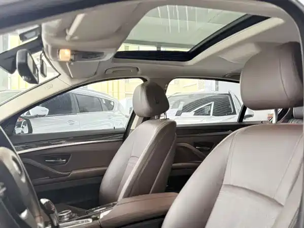 BMW 5 Series 2015