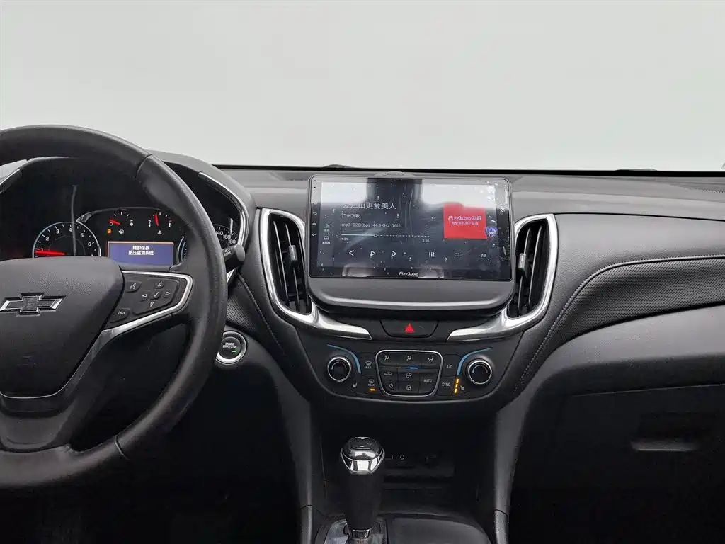 Chevrolet Equinox 2019 — фото 12