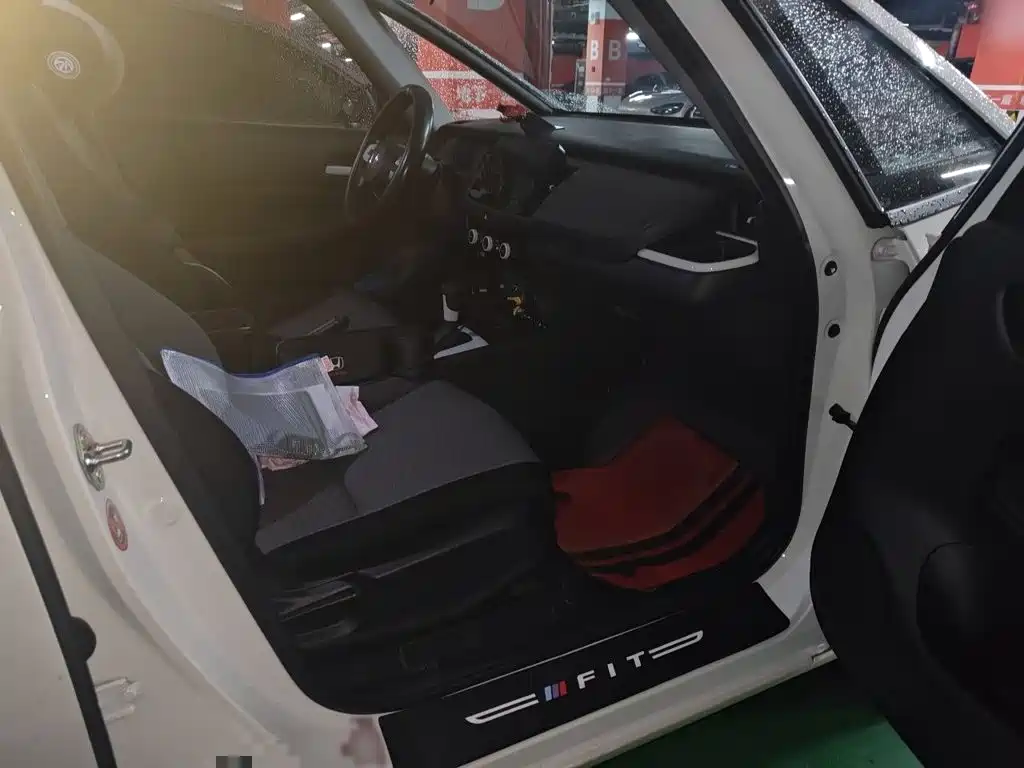 Honda Fit 2023 — фото 20