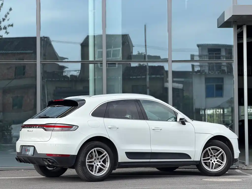 Porsche Macan 2020 — фото 5