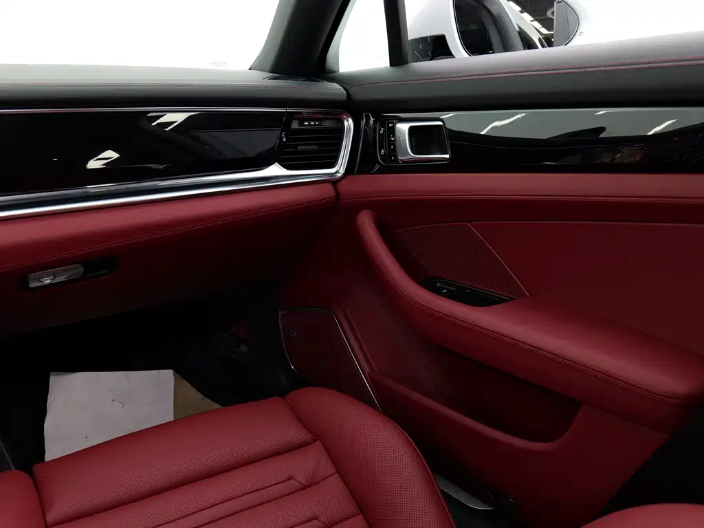 Porsche Panamera 2021 — фото 10