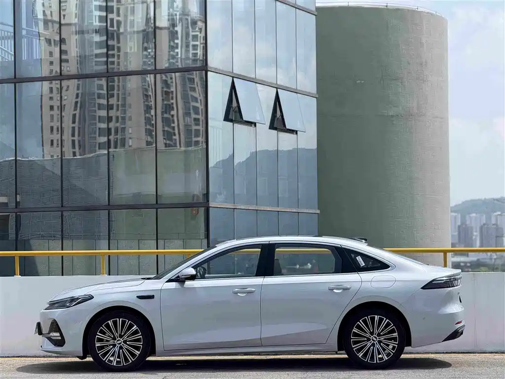 Geely Galaxy A7 EM 2025 — фото 8