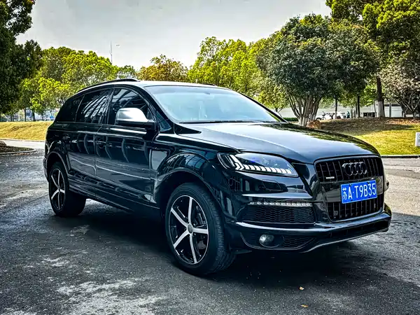 Audi Q7 2014