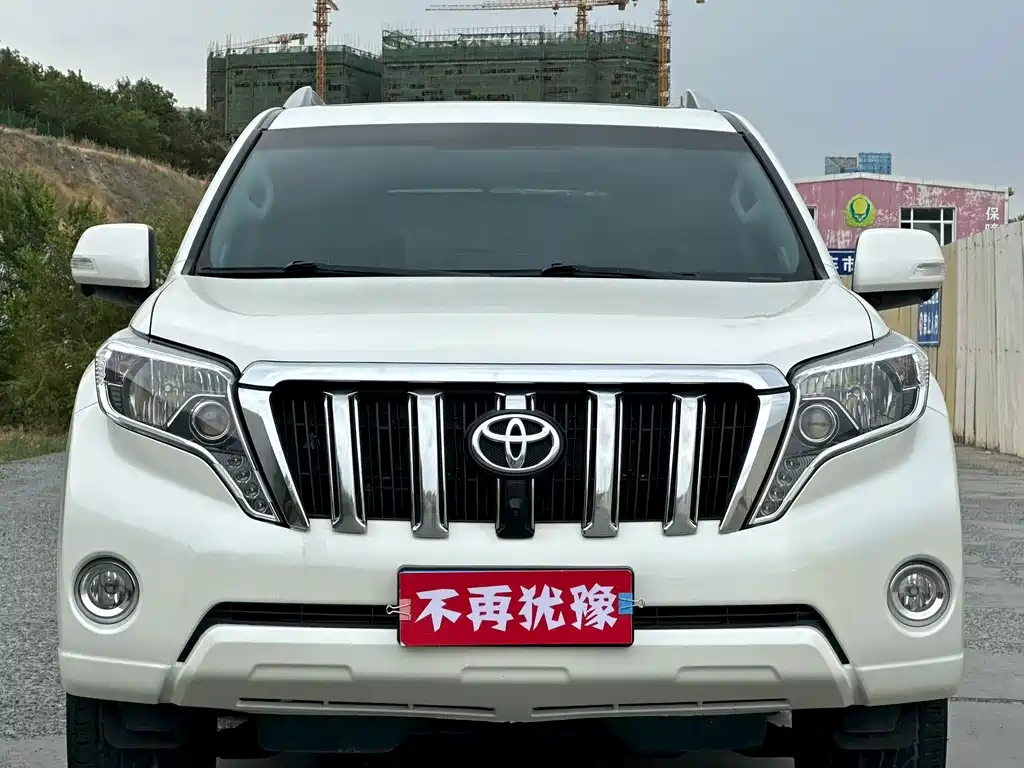 Toyota Prado 2016 — фото 2