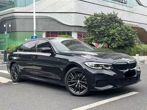 BMW 3 Series 2022