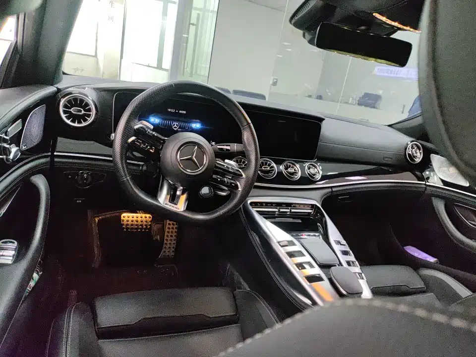Mercedes-Benz AMG GT 2023 — фото 11