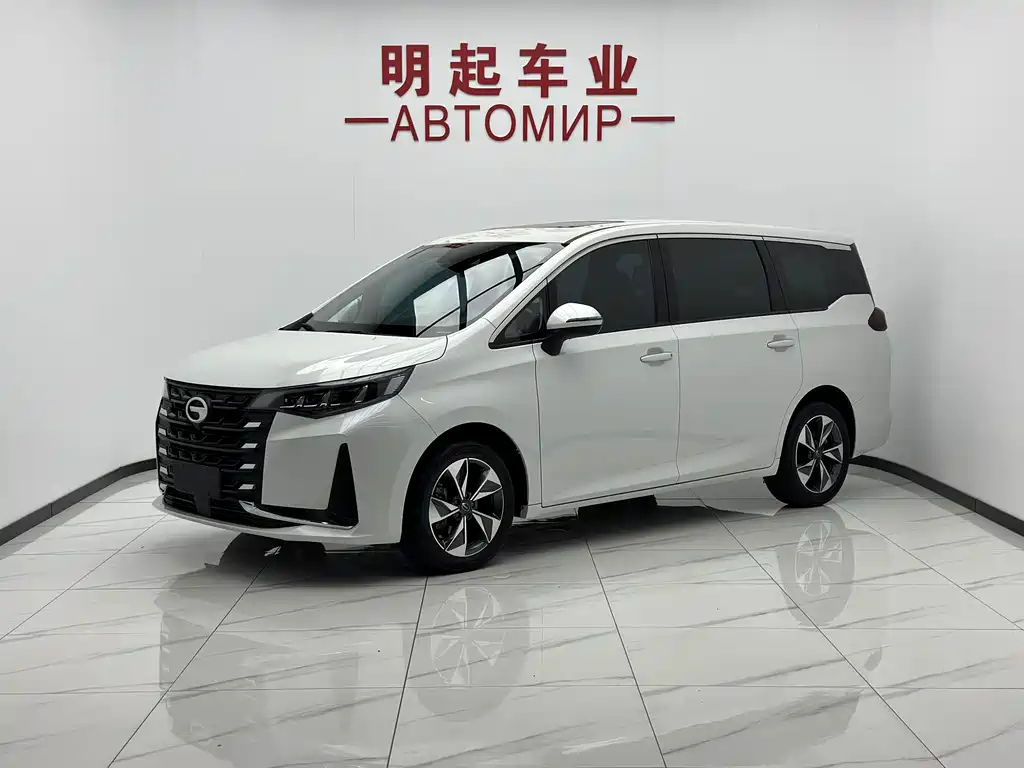 GAC Trumpchi M6 2022 — фото 1