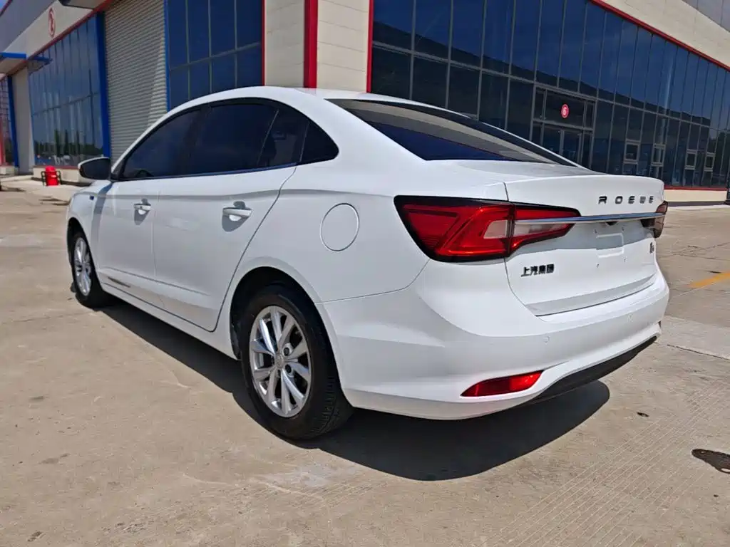 Roewe i5 2019