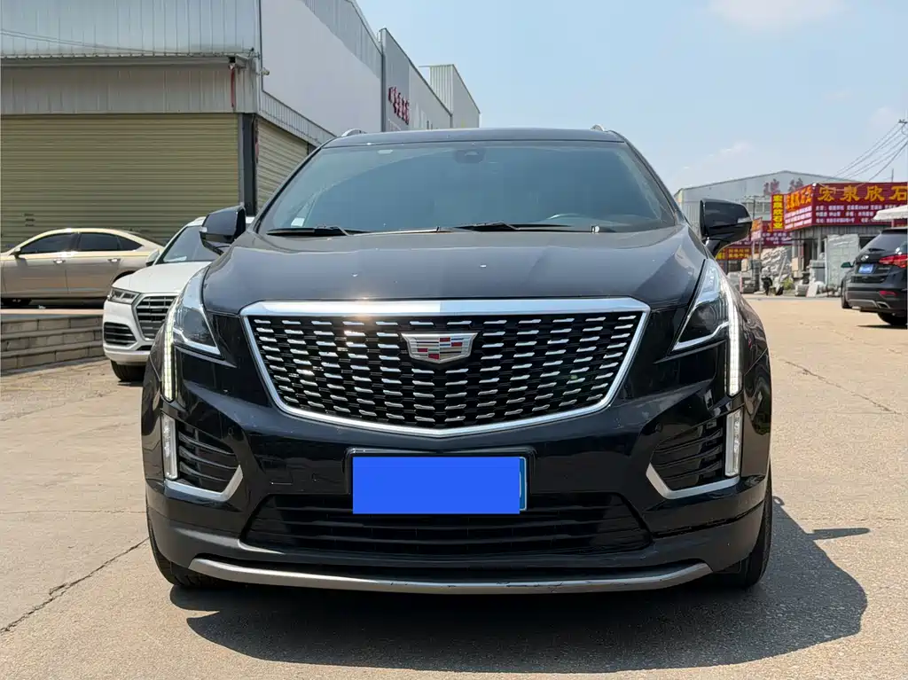 Cadillac XT5 2021 — фото 2