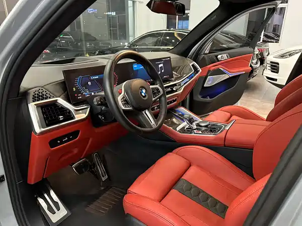 BMW X5 M 2024