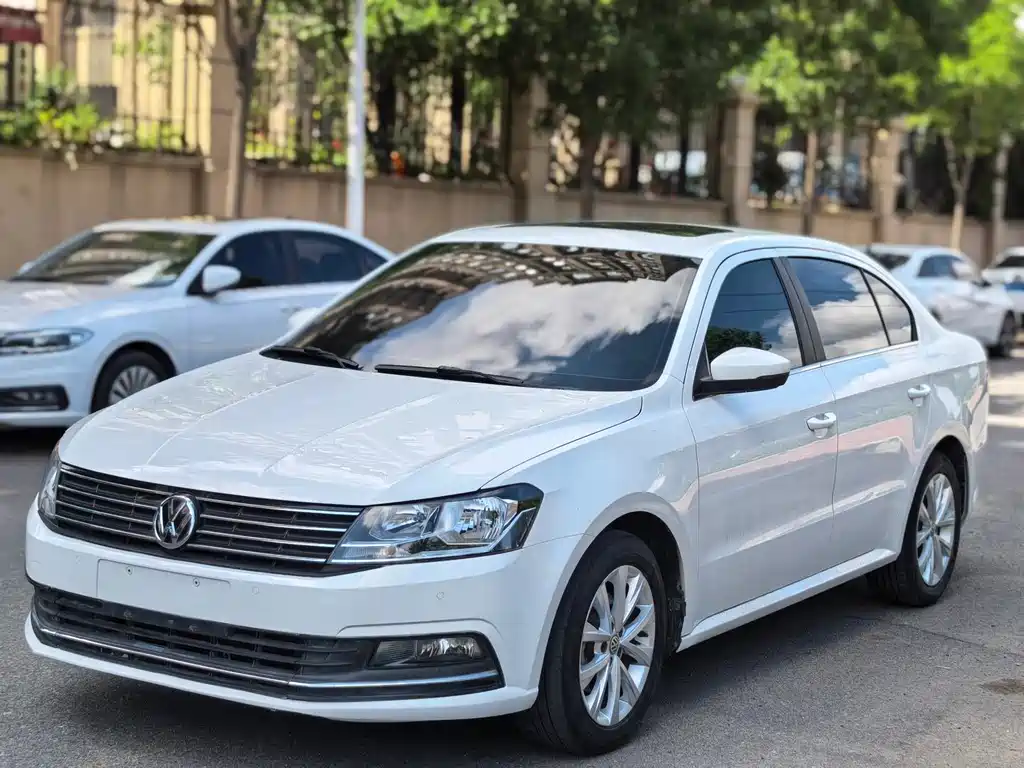 Volkswagen Lavida 2019 — фото 1