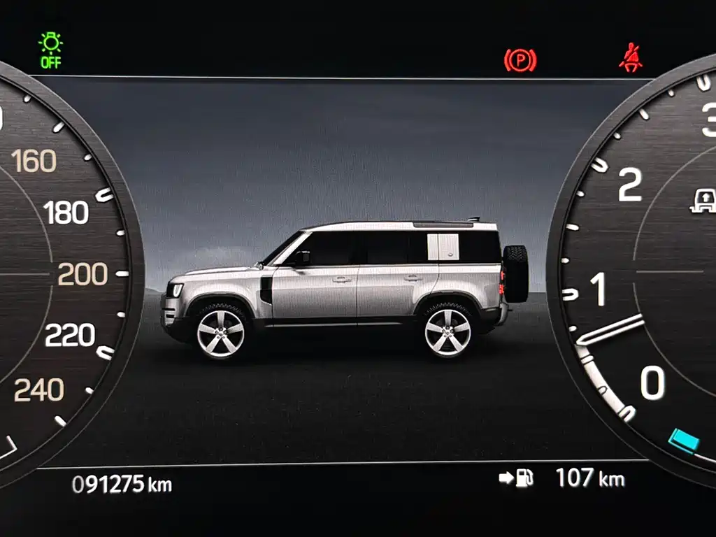 Land Rover Defender 2022 — фото 18