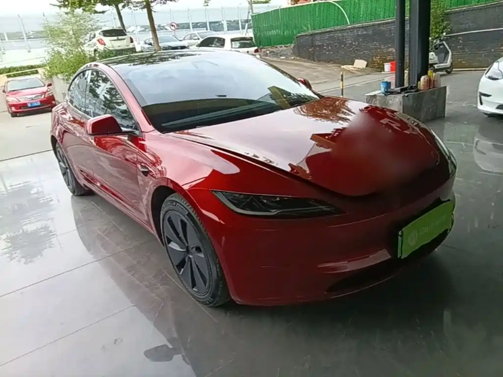 Tesla Model 3 2024 — фото 22