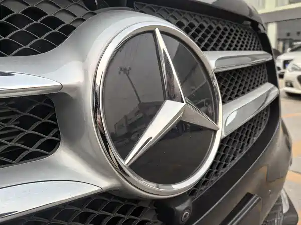 Mercedes-Benz V-Class 2021