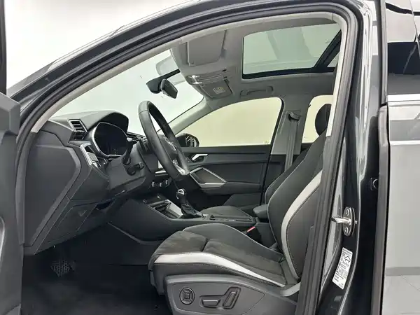 Audi Q3 2023