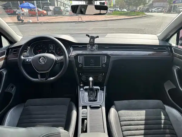 Volkswagen Magotan 2017