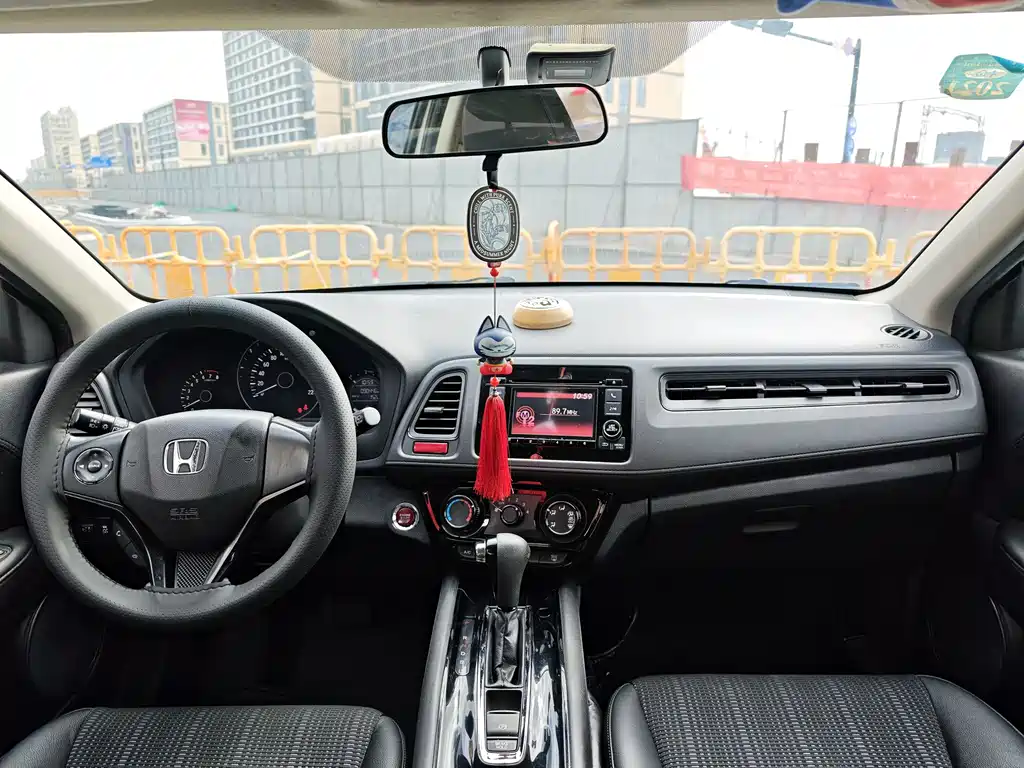 Honda Vezel 2017 — фото 9