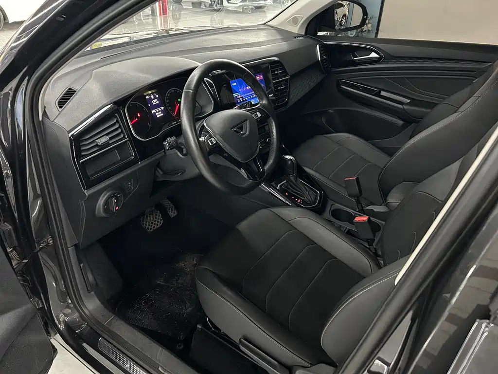 Jetta VS5 2022