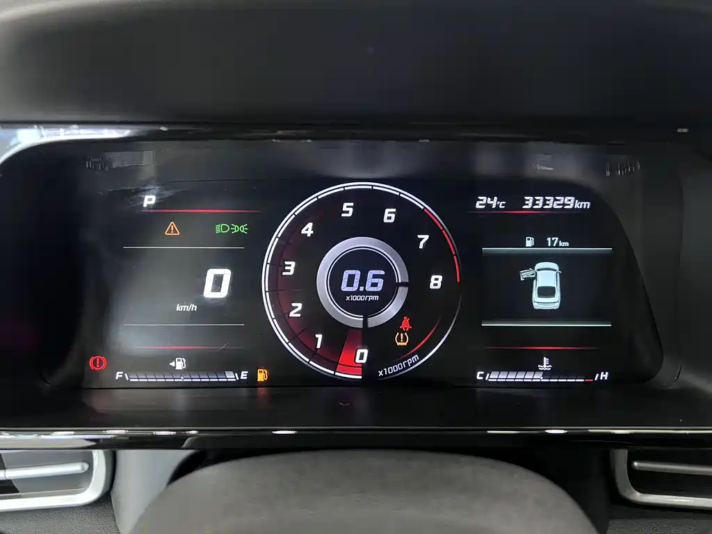 Hyundai Elantra 2022 — фото 10