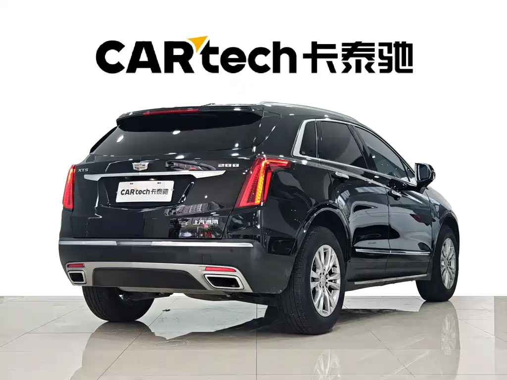 Cadillac XT5 2024 — фото 4