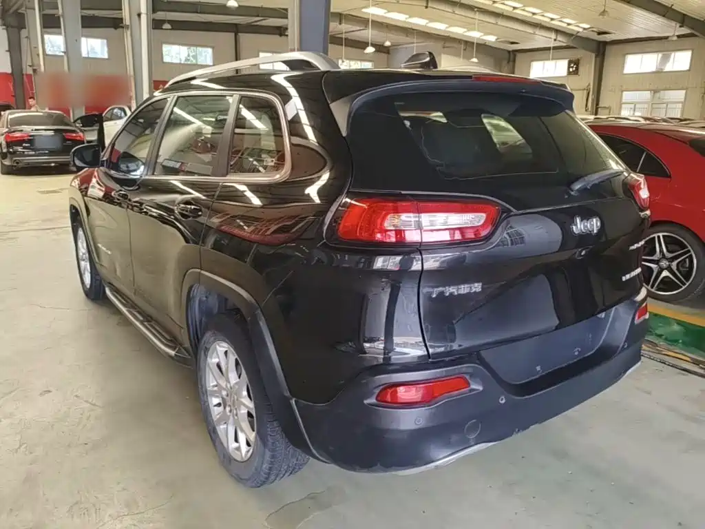 Jeep Cherokee 2017