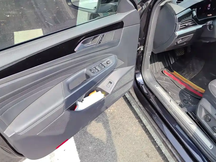 Volkswagen Passat 2021