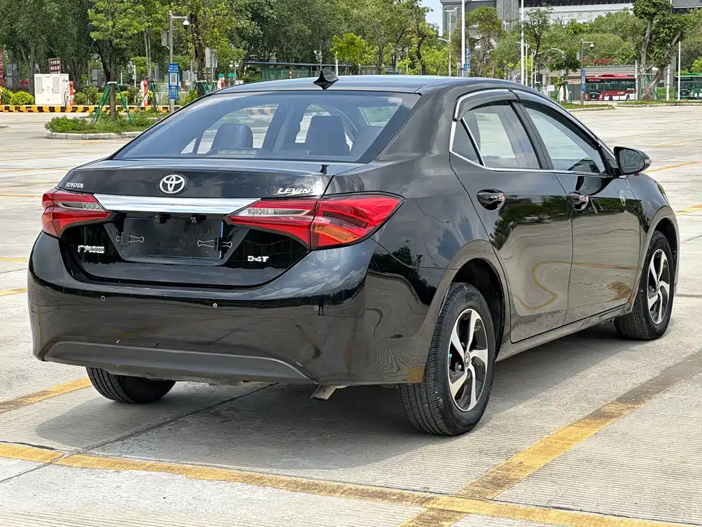 Toyota Levin 2017 — фото 13
